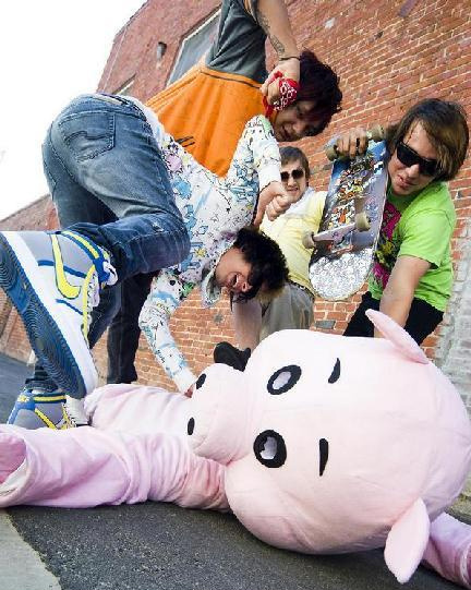 Brokencyde