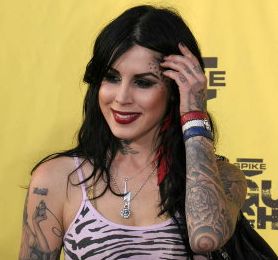 Kat Von D-yellow